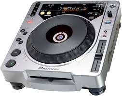 Pioneer CDJ-800 – Profi-CD-Player für DJs mit Vinyl-Feeling | 25 € Miete / Einsatz-Tag