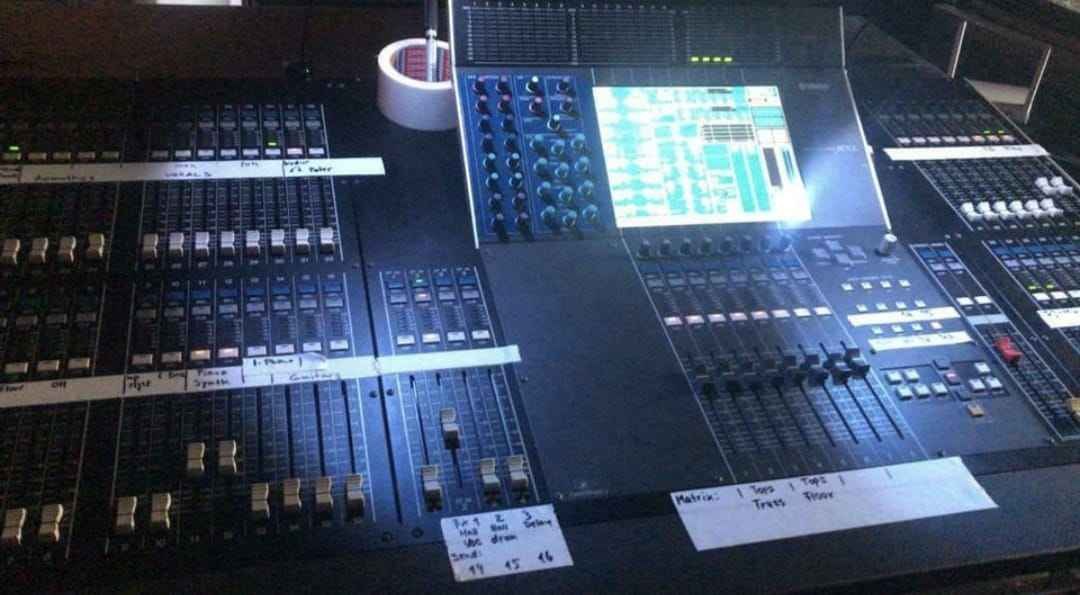 Vorhandene EliteAudio-Aufnahme: Tonregie und Mischpult